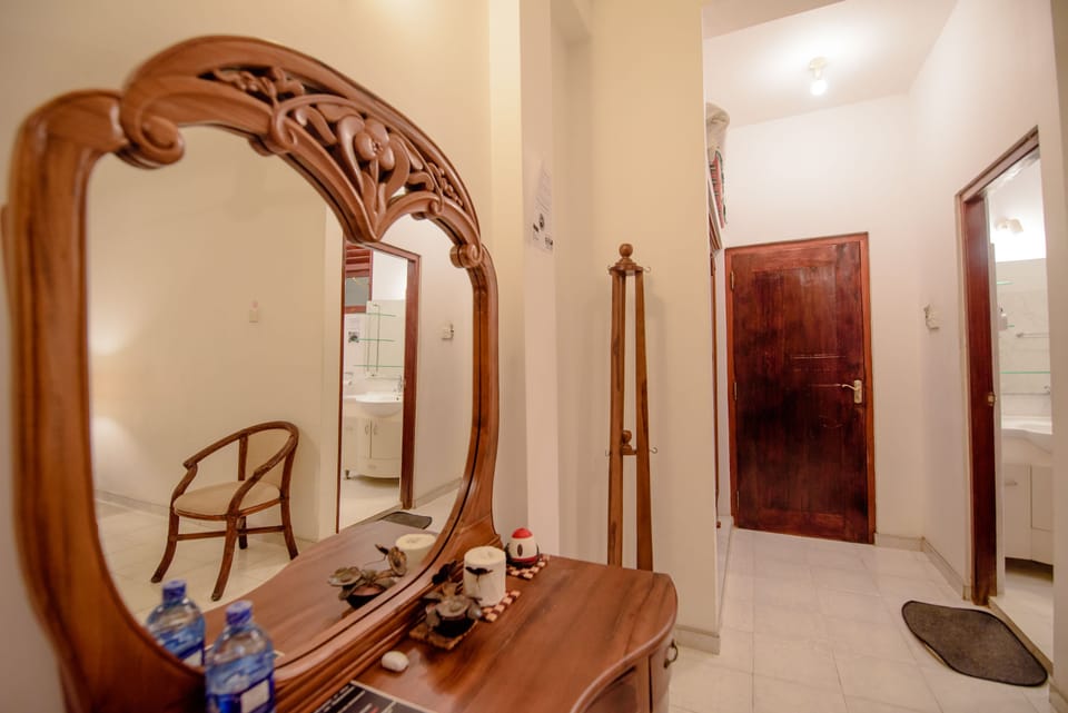 Deluxe Double Room | Desk, blackout drapes, soundproofing, free WiFi
