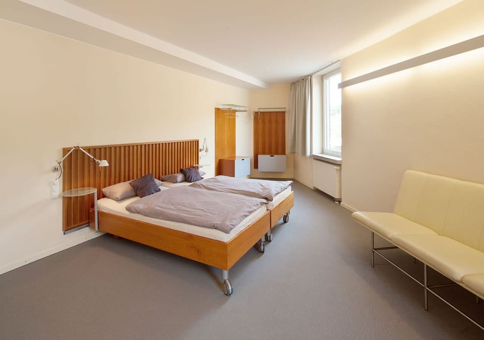 Basic Double Room | Hypo-allergenic bedding, desk, blackout drapes, rollaway beds