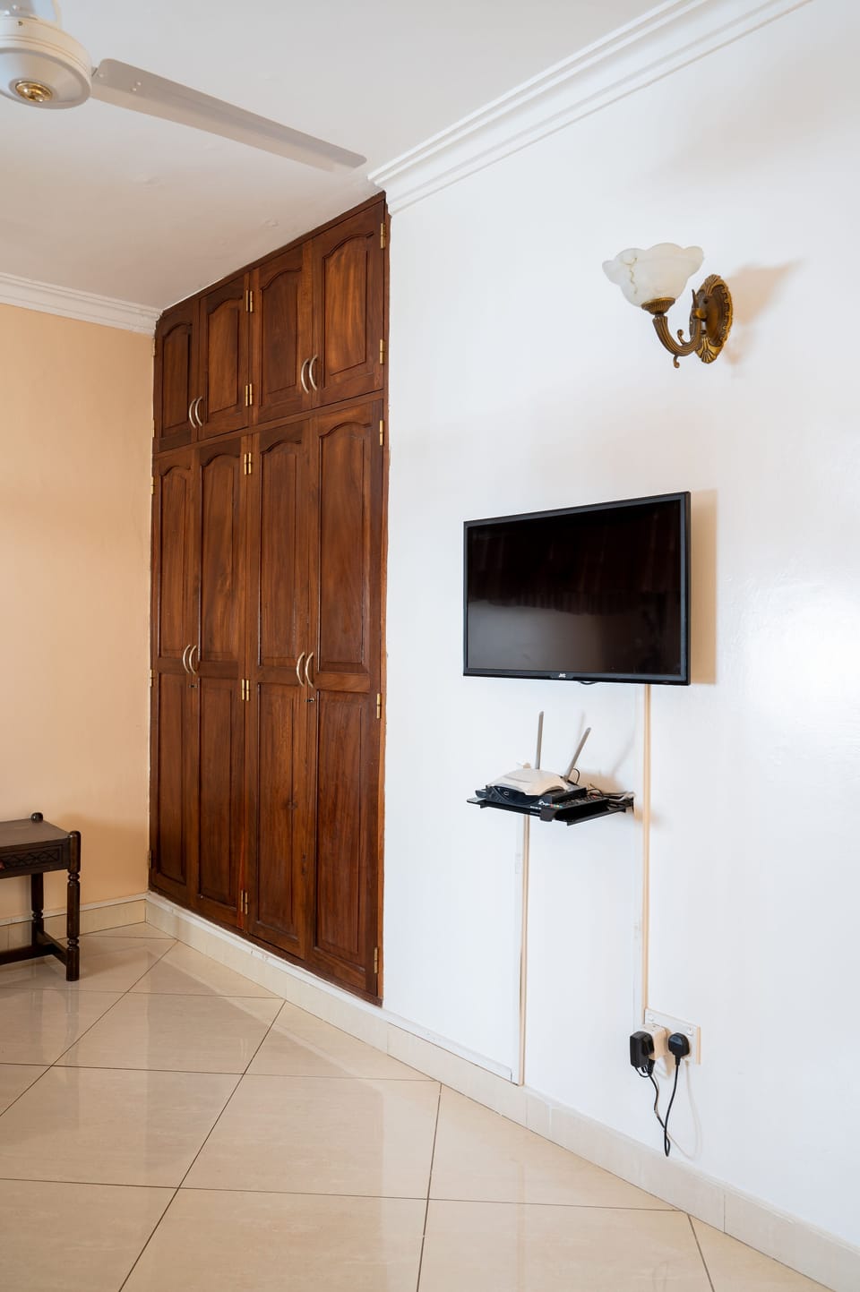 Family House, 5 Bedrooms | 5 bedrooms, blackout drapes, soundproofing, iron/ironing board
