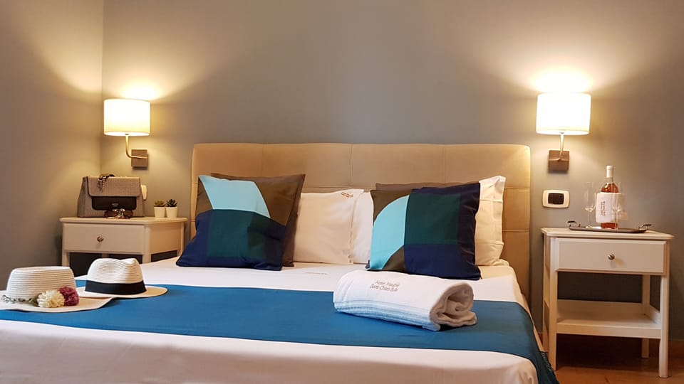 Comfort Double Room | Egyptian cotton sheets, premium bedding, pillowtop beds, minibar