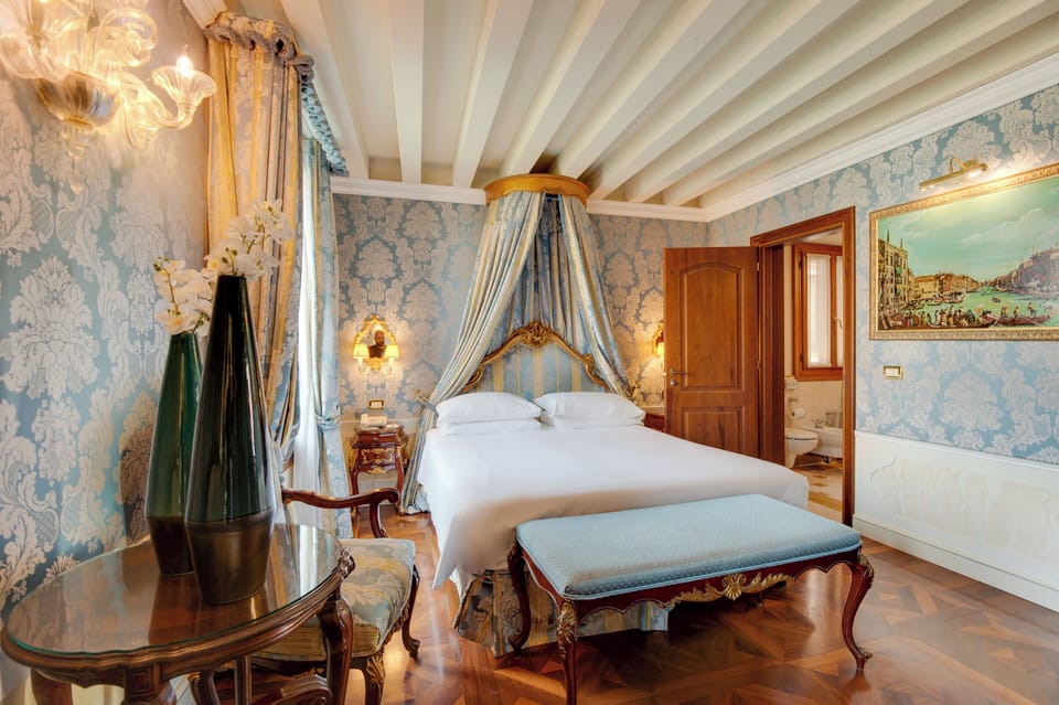 Suite, Canal View (Prestige) | Premium bedding, down comforters, pillowtop beds, minibar