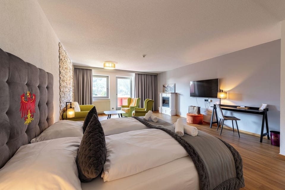 Junior Suite, Balcony, Mountain View | In-room safe, desk, free cribs/infant beds, free rollaway beds