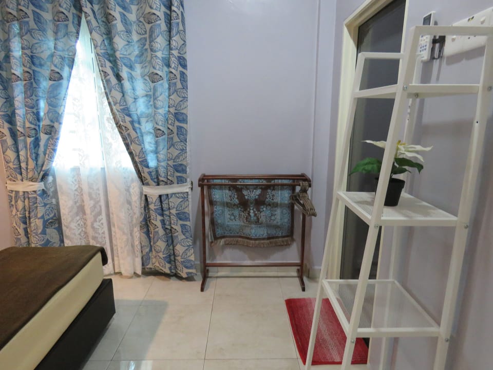 Basic House, 3 Bedrooms, Non Smoking | Room amenity