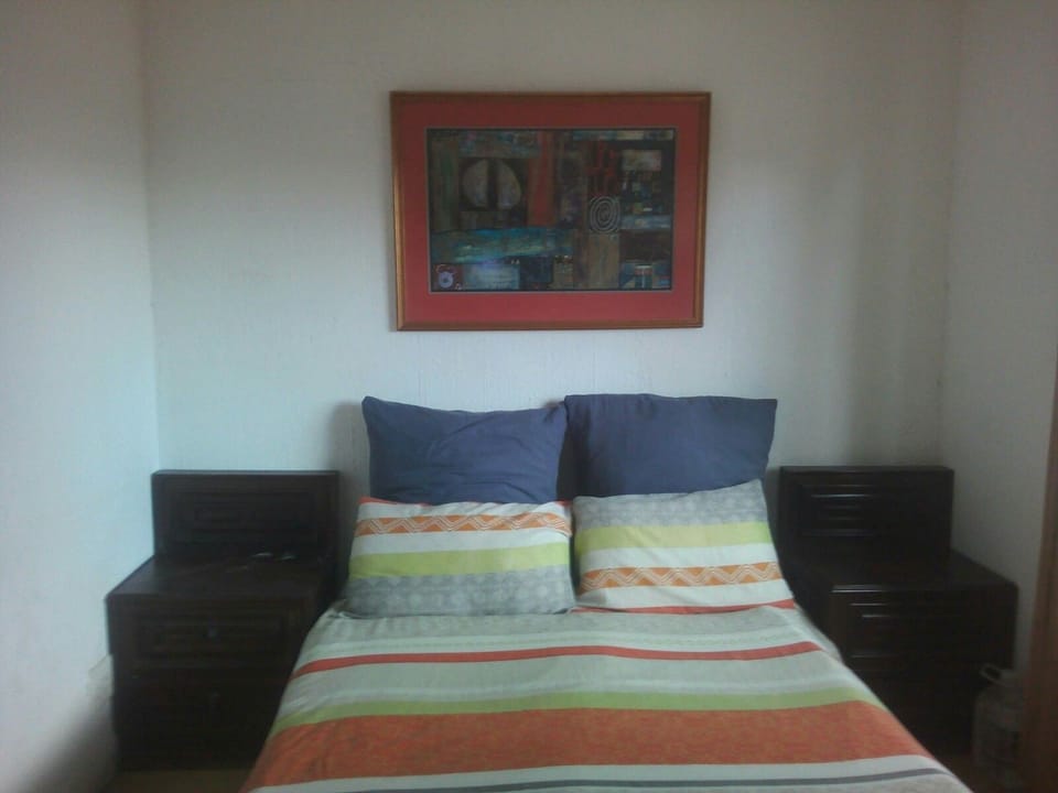Double Room, Private Bathroom | Desk, WiFi (free), bed sheets
