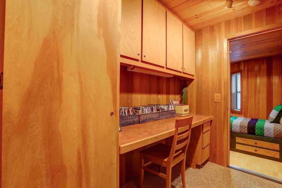 House, 4 Bedrooms | Interior