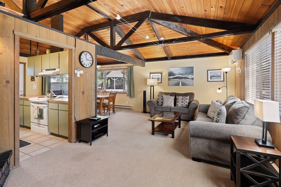 House, 2 Bedrooms | Living area | TV