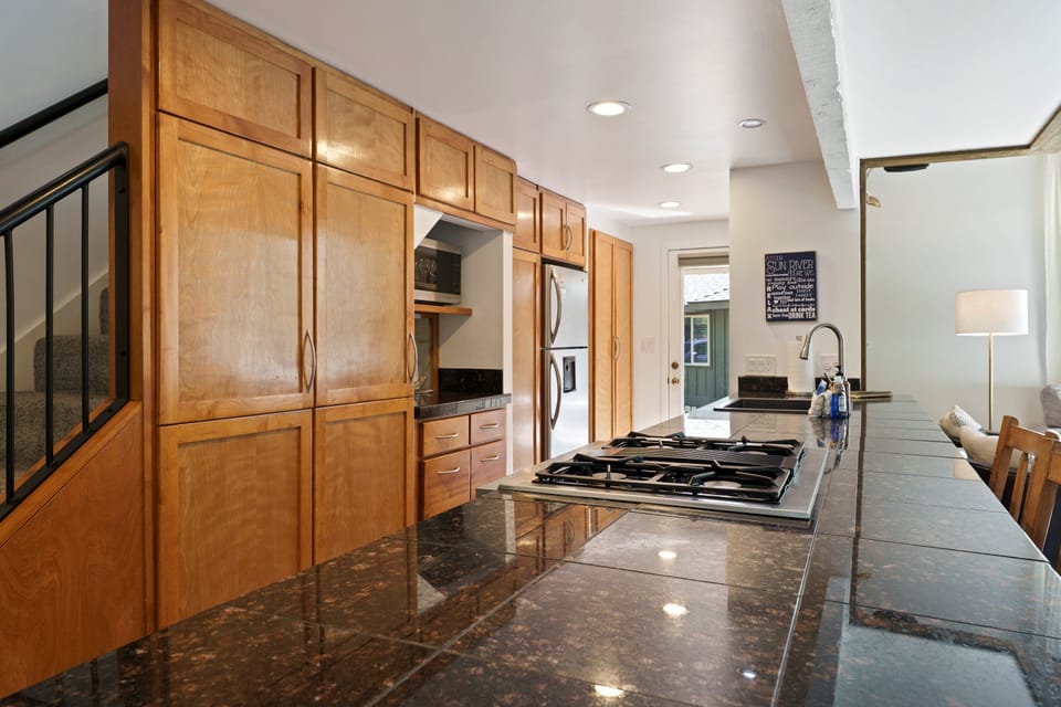 House, 4 Bedrooms | Interior