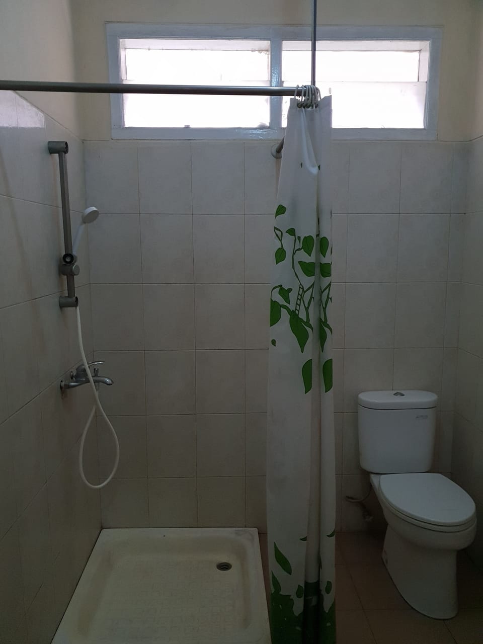 Cottage, 2 Bedrooms | Bathroom shower