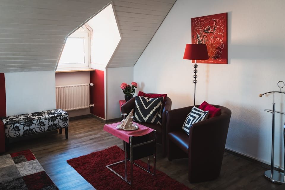Double Room | Living area | Flat-screen TV
