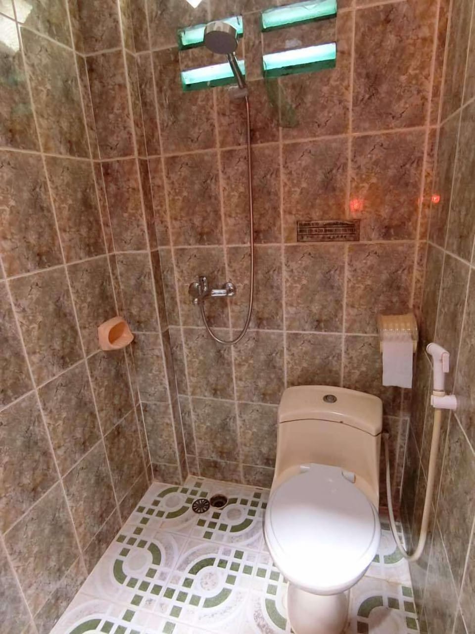 Standard Room | Bathroom | Free toiletries, slippers