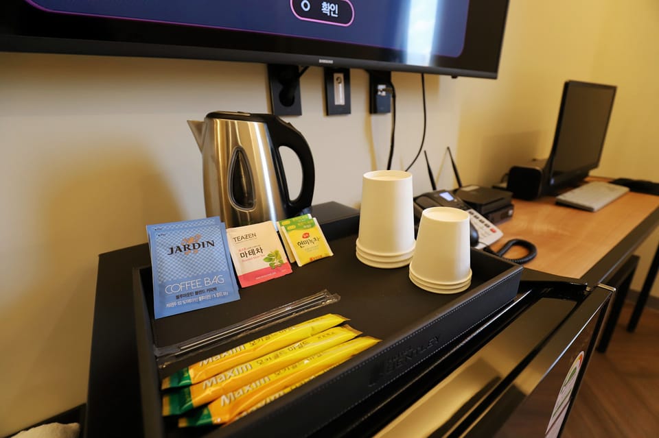 Room amenity