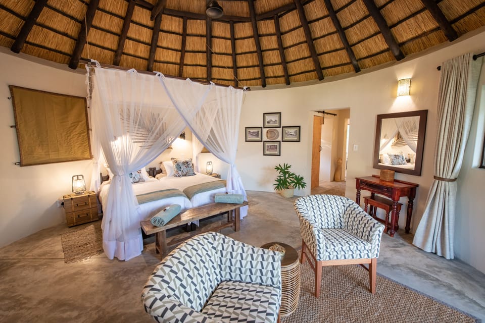 Deluxe Bungalow (2) | In-room safe, individually decorated, individually furnished, bed sheets