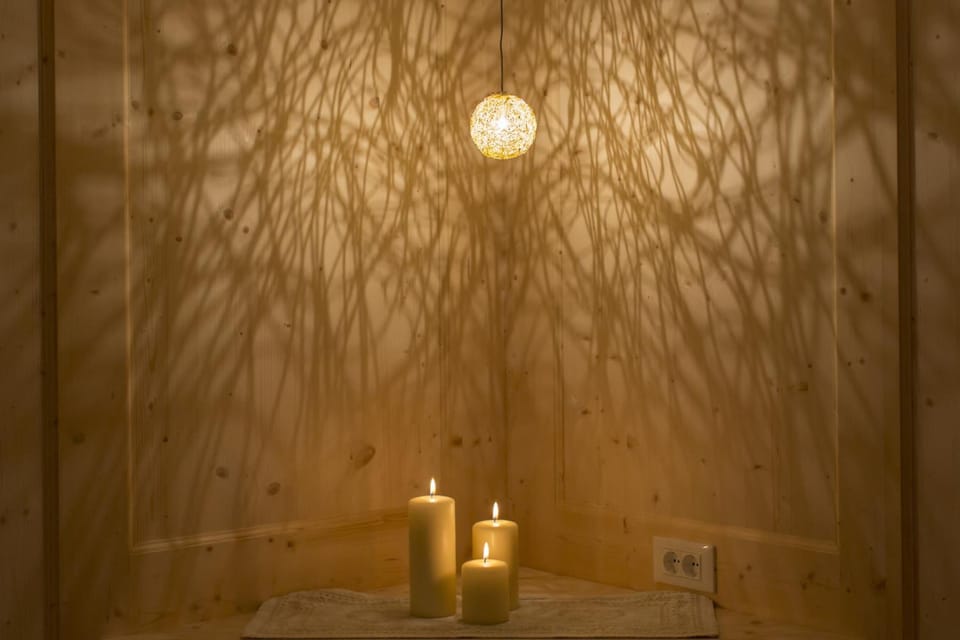 Sauna, steam room