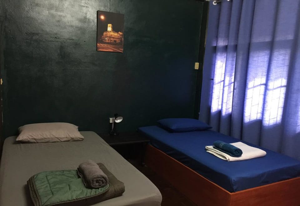 Economy Twin Room | Desk, free WiFi, bed sheets