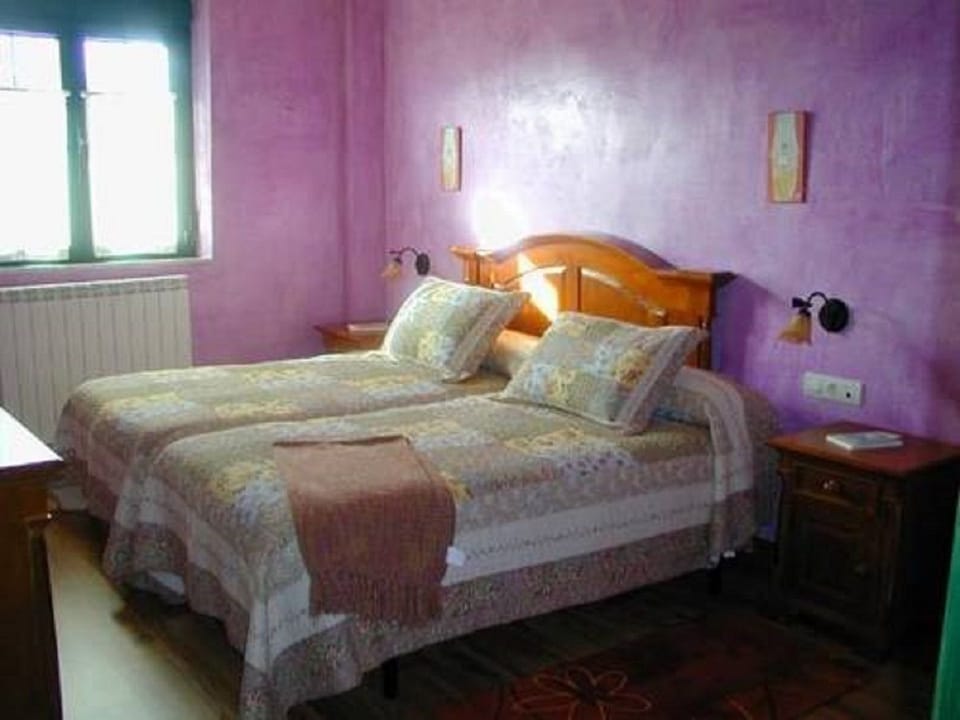 Deluxe Twin Room, 2 Twin Beds | Free WiFi, bed sheets