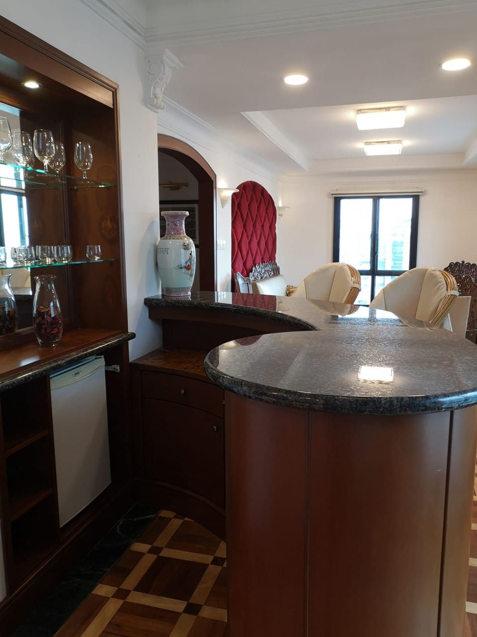 Fridge, microwave, coffee/tea maker, electric kettle