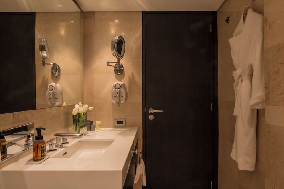 Room | Bathroom | Bidet, towels