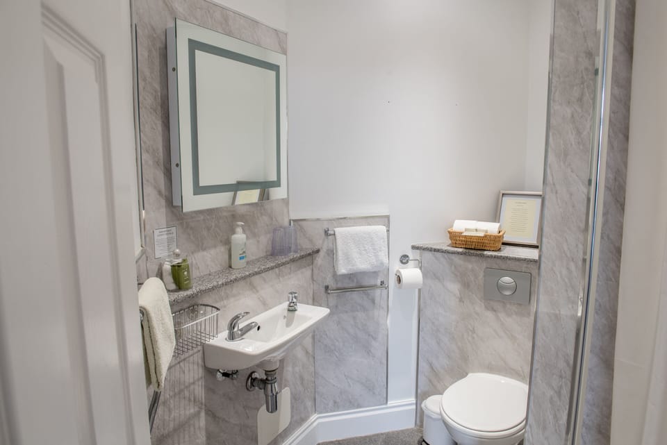 Toothbrush Rooms at Lattice Lodge Bed and Breakfast in Ipswich