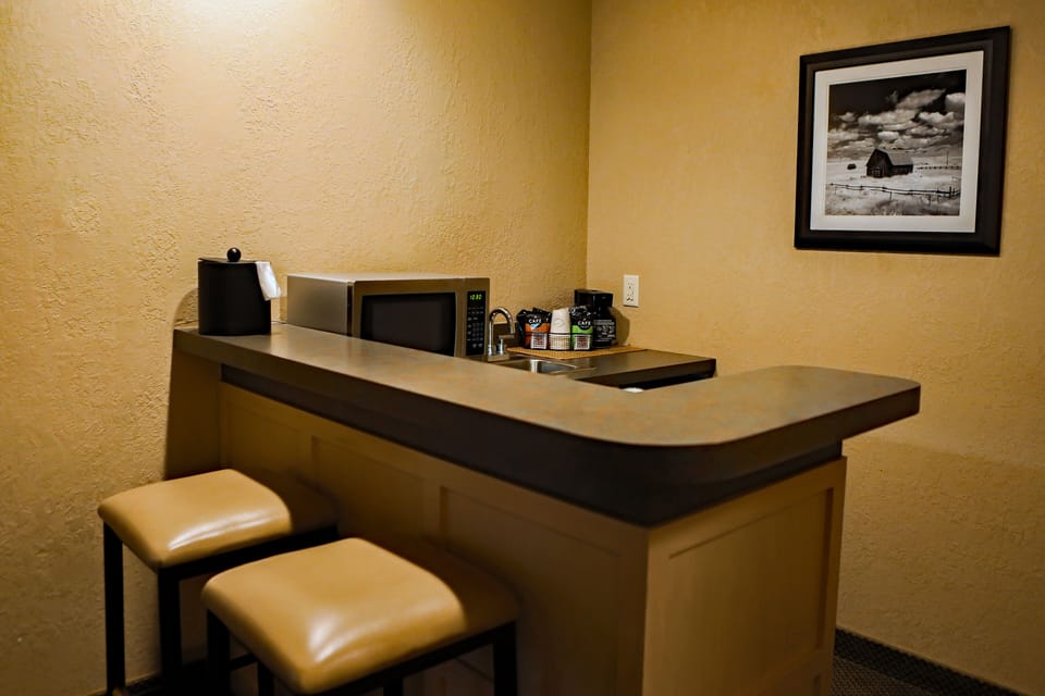 1 bedroom, in-room safe, blackout drapes, iron/ironing board