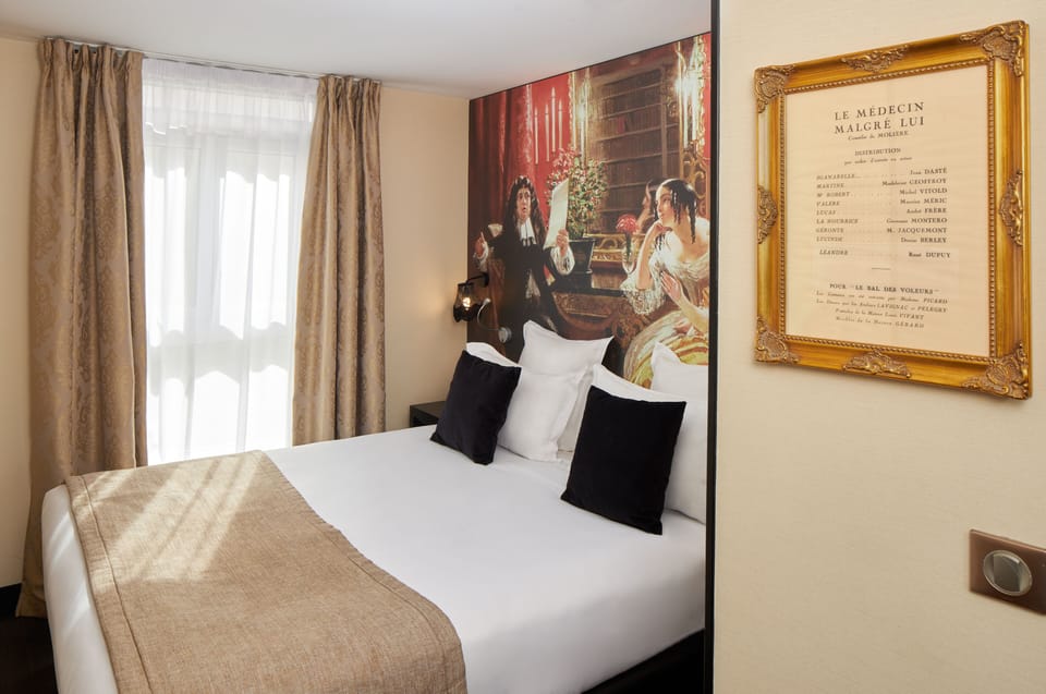 Classic Room, 1 Queen Bed | Premium bedding, in-room safe, desk, blackout drapes