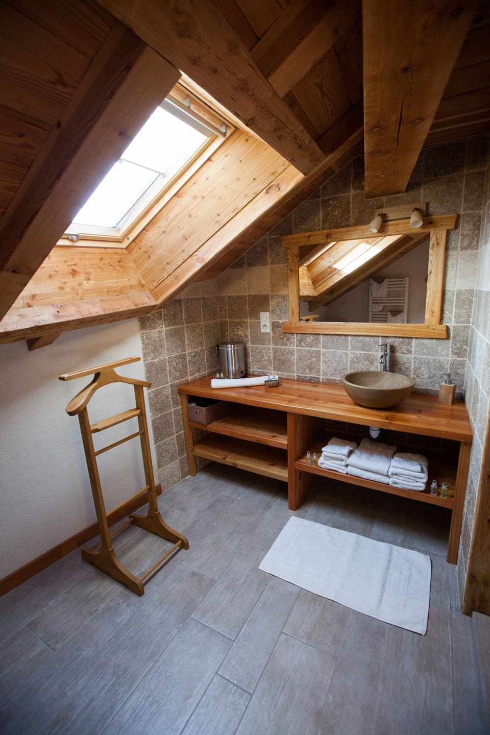 Family Suite, 3 Bedrooms, Non Smoking (Bletonnet) | Individually decorated, individually furnished, soundproofing