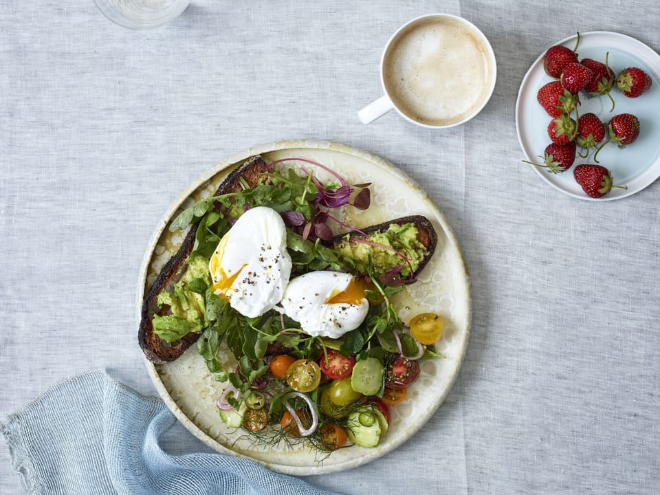 Daily buffet breakfast (USD 20.00 per person)