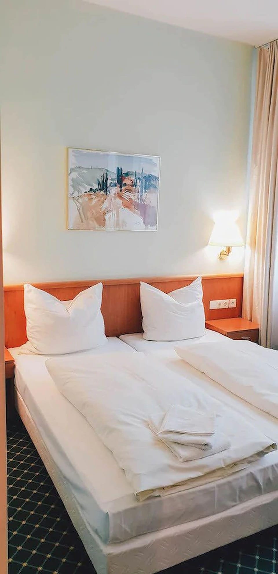 Double or Twin Room | Egyptian cotton sheets, premium bedding, down comforters, pillowtop beds