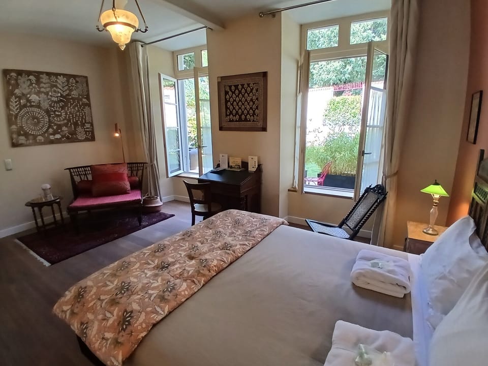 Exclusive Double Room, Ensuite, Garden View (Les Indes) | Egyptian cotton sheets, premium bedding, Select Comfort beds