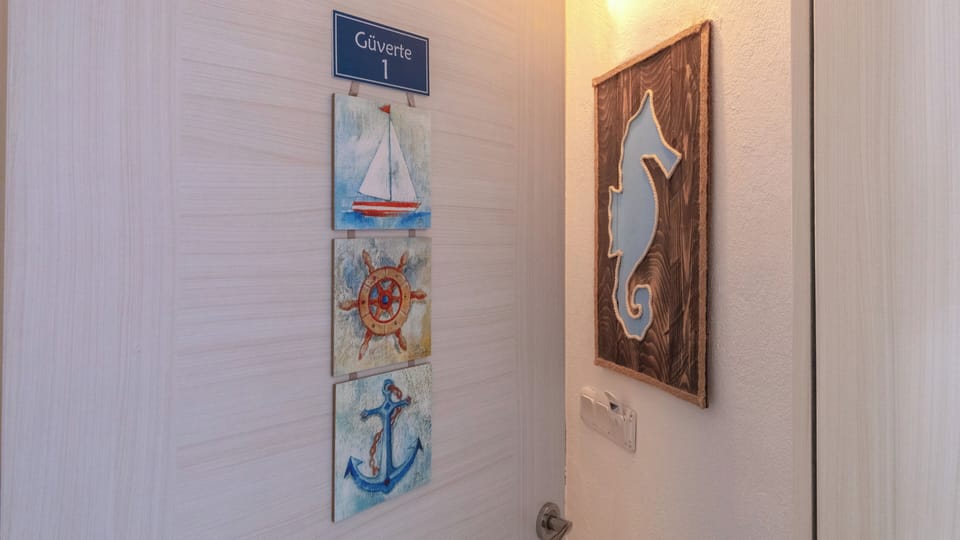 Junior Suite (Kiyi) | 1 bedroom, Egyptian cotton sheets, premium bedding, minibar