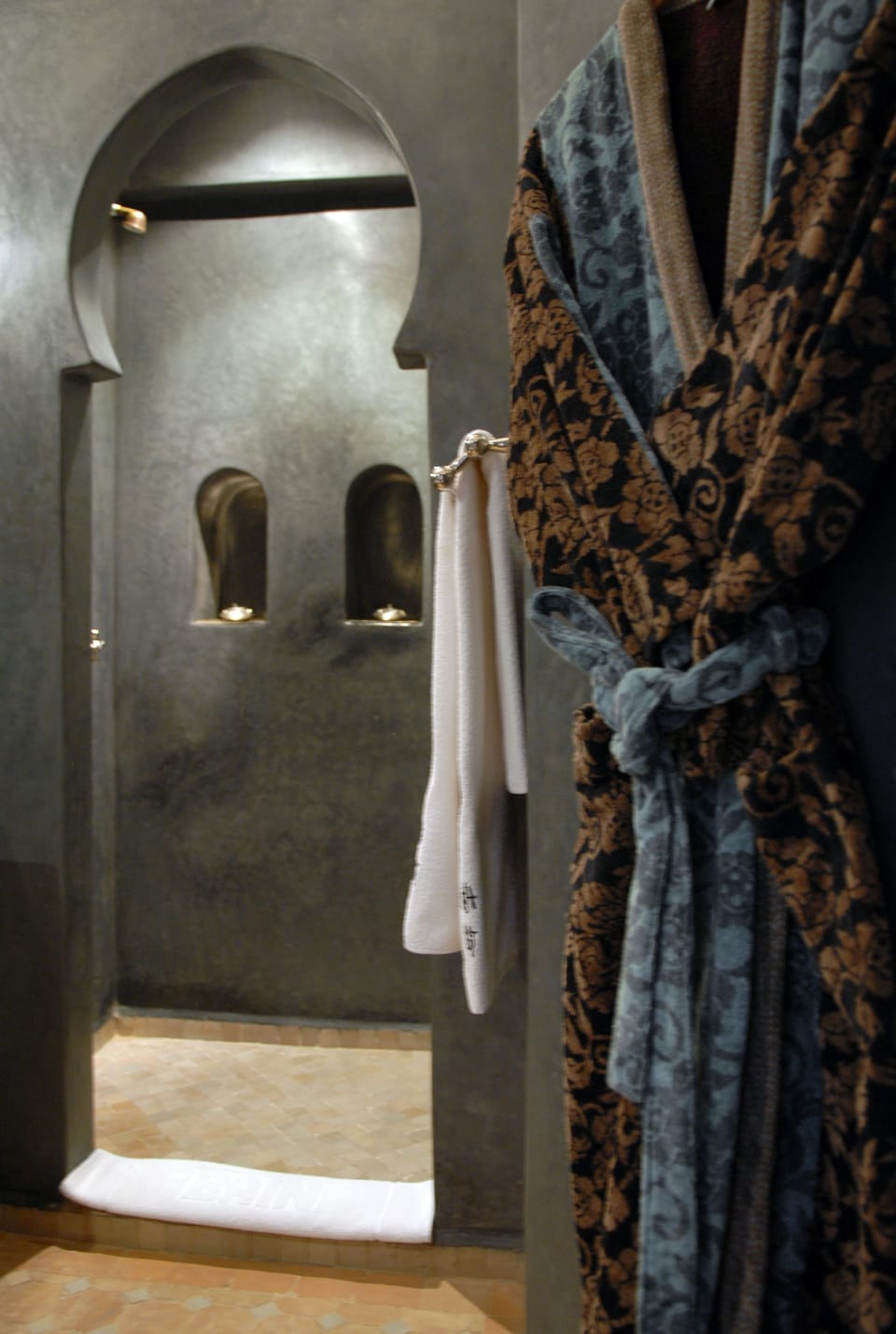 Shower, free toiletries, hair dryer, bathrobes