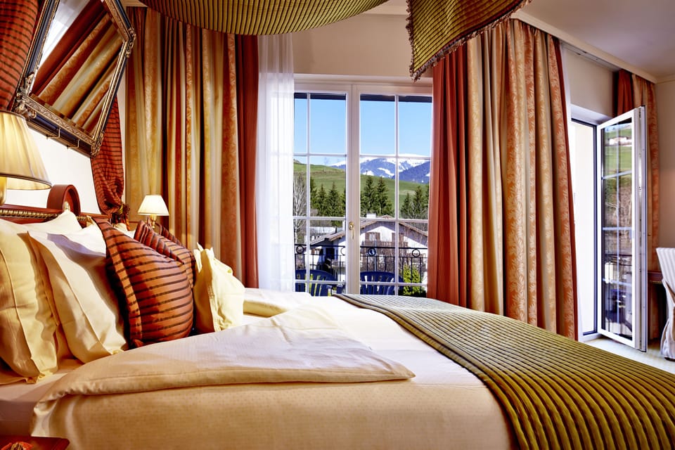 Honeymoon Suite, Balcony, Mountain View | View from room