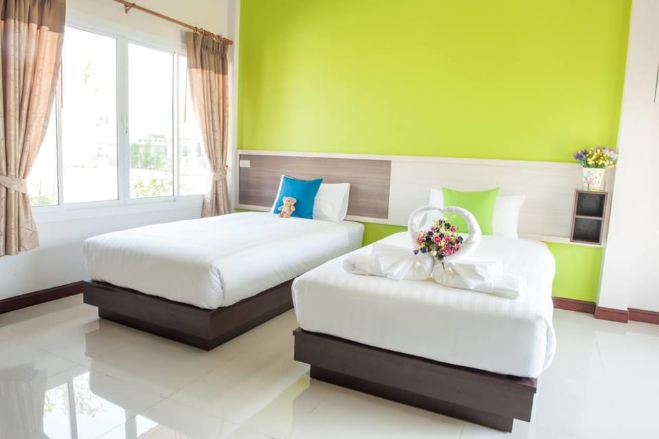 Standard Bungalow, 2 Twin Beds, Non Smoking | Free WiFi