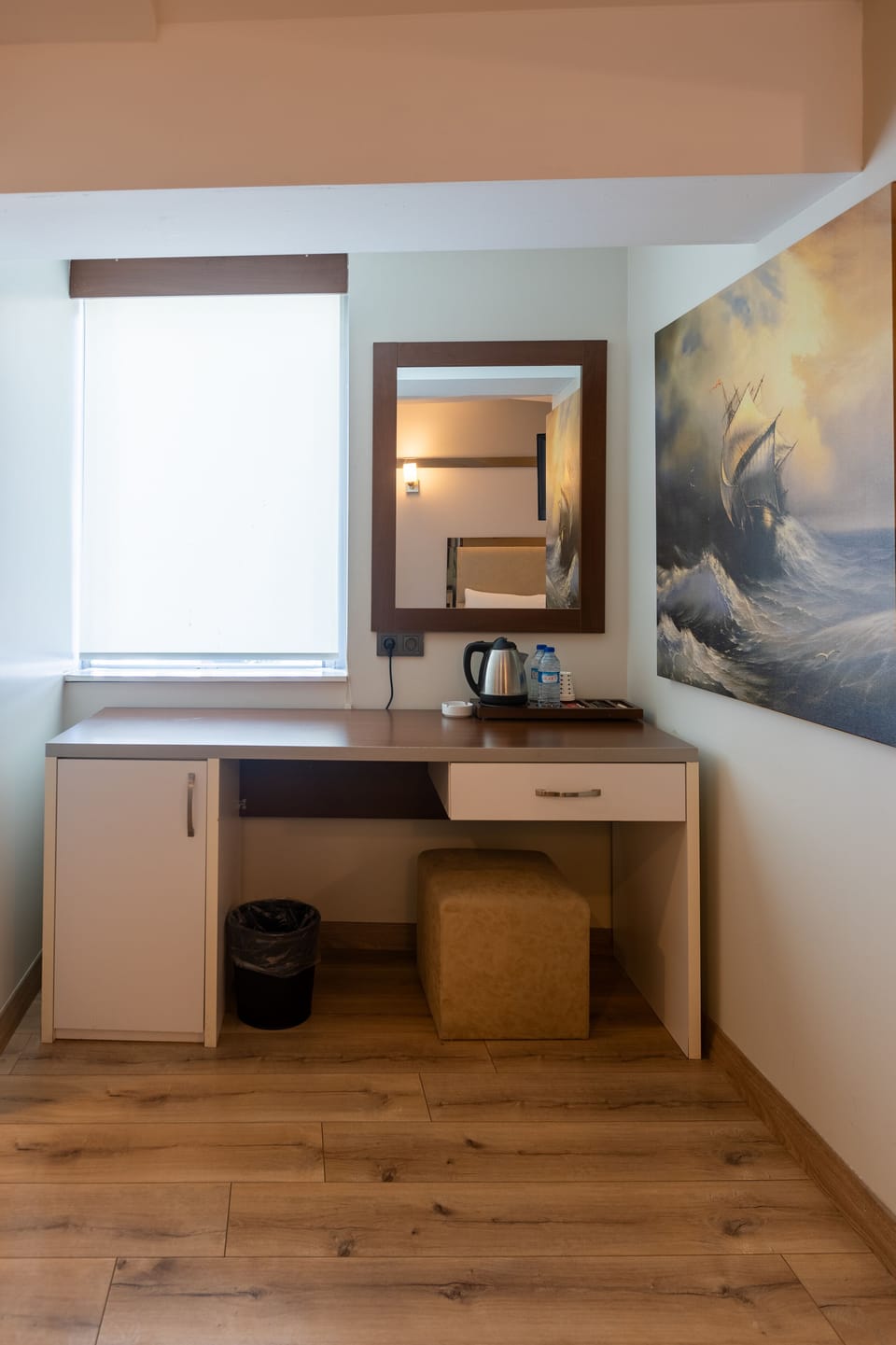 Standard Double Room | Minibar, in-room safe, soundproofing, WiFi (free)