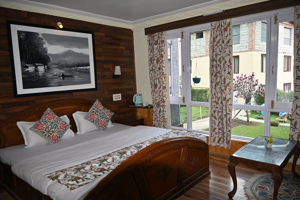 Premium Villa | Egyptian cotton sheets, premium bedding, down comforters