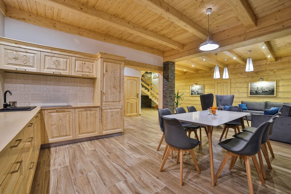 Double Room (in Villa Jawor) | Living area | Flat-screen TV