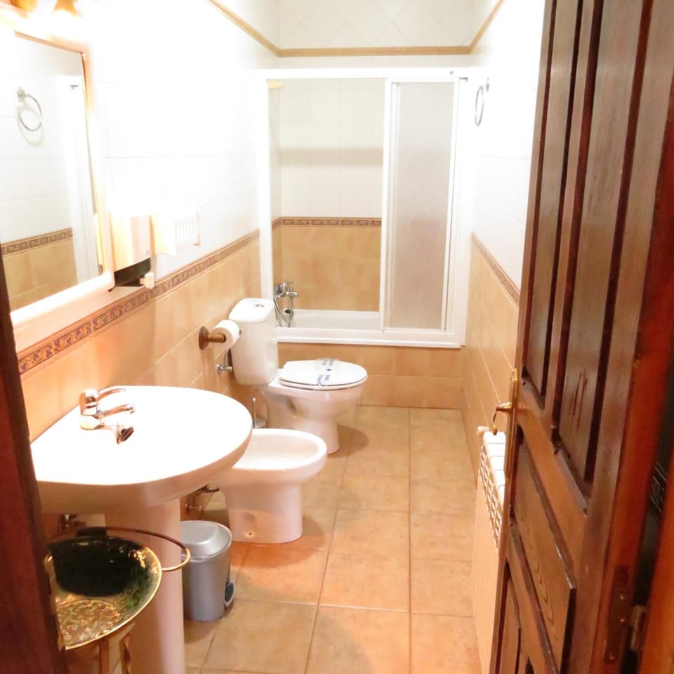 Free toiletries, hair dryer, bidet, towels