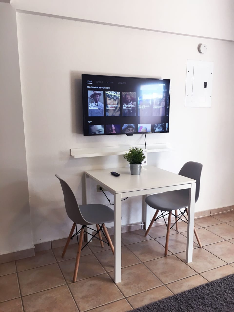 Apartment, 1 Bedroom | In-room dining