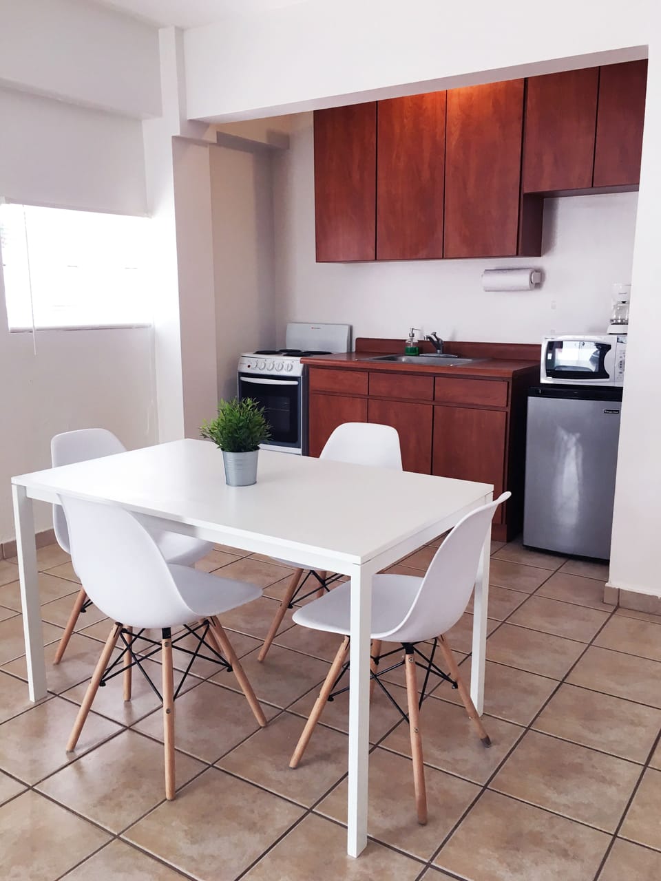 Apartment, 2 Bedrooms | In-room dining
