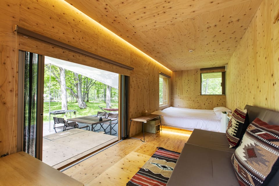 Glamping Cabin | Down comforters, bed sheets