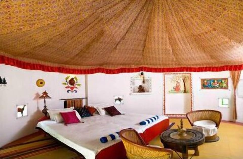 Traditional Room | Iron/ironing board (on request), high-speed internet