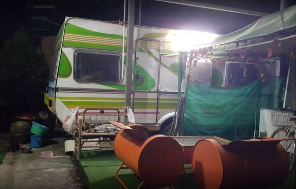 Van House with Shared Bathroom