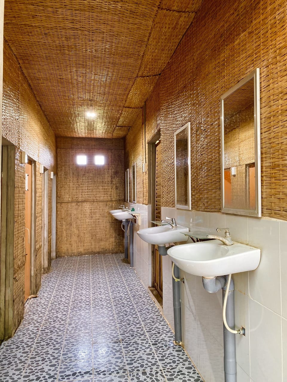 Shower, free toiletries, hair dryer, slippers