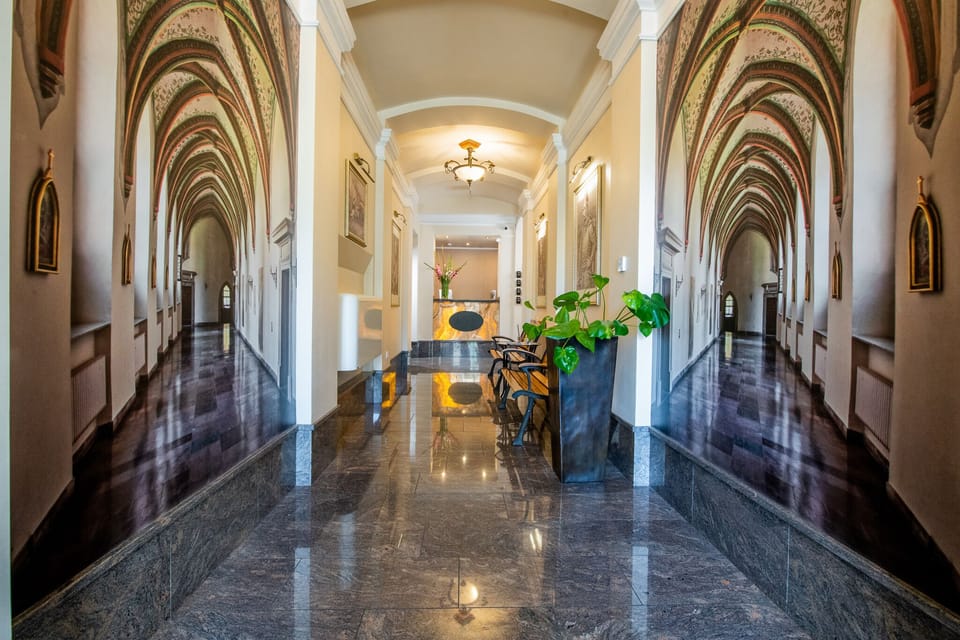Aparthotel Globus Hotel in Krakow