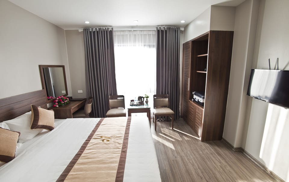 Superior Double Room | Minibar, in-room safe, desk, soundproofing