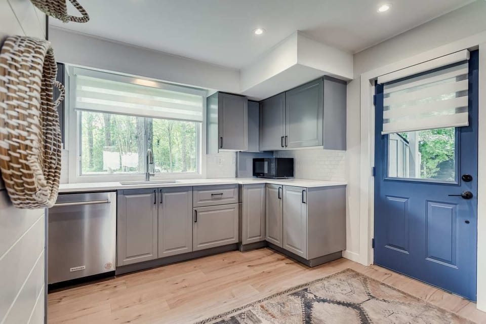 kitchen and entry