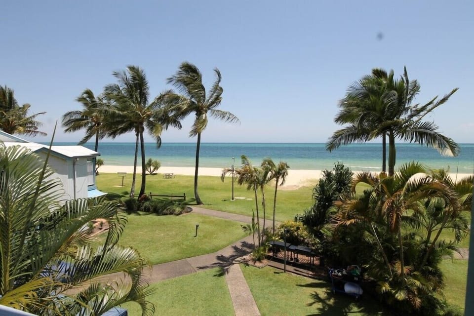 Villa 7 - view from top patio