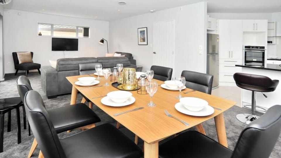 The lounge flows through to the dining and kitchen, so no one's shut off from the group.