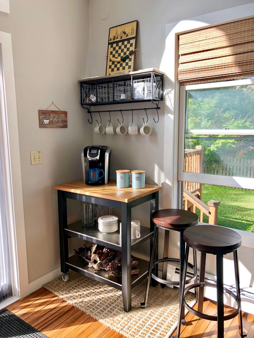 Kitchen coffee bar