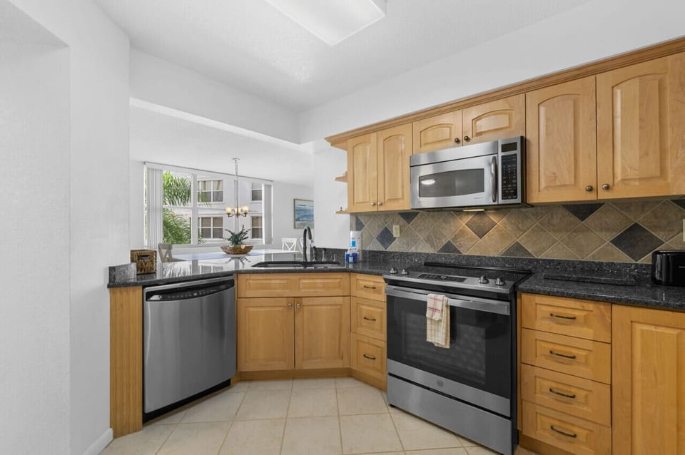 Spacious Kitchen