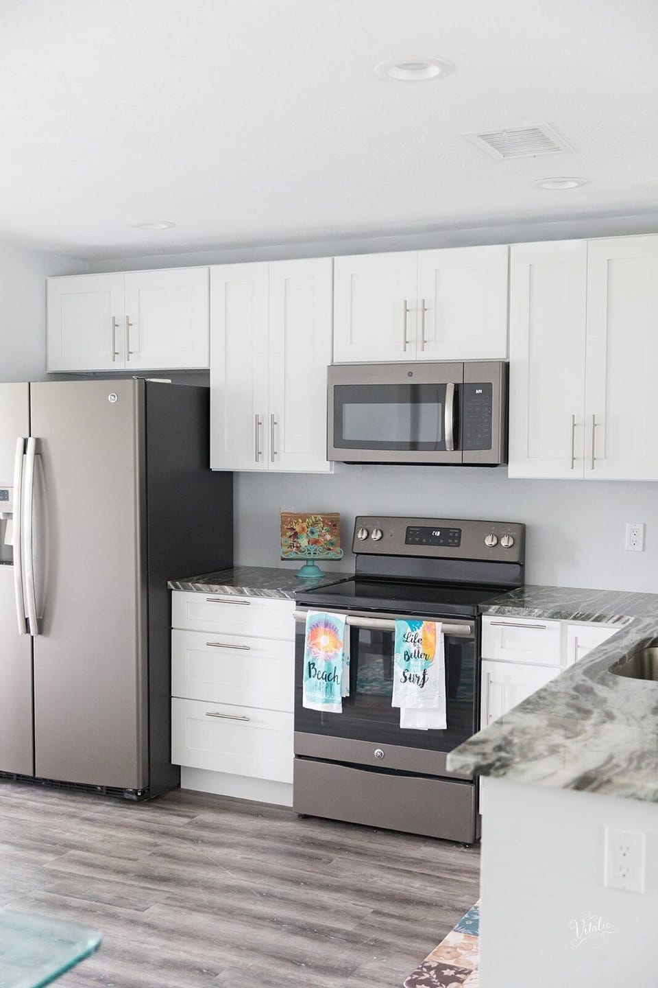Fridge/ Stove/ Microwave